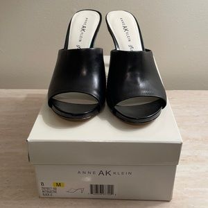 Anne Klein AK7 Objective Slides